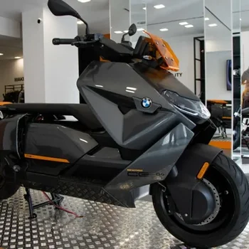Нов електрически скутер 2021/2022 B M W CE 04