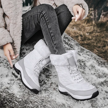 Зимни обувки за жени, Модни кашмир Топли дамски обувки с Висок Берцем, Непромокаемая Памучен Обувки с Кръгло Деколте, Обувки на платформа, Туристически обувки